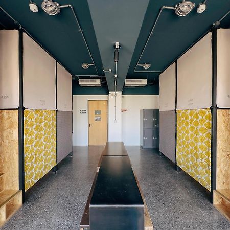 U.I.J Hotel & Hostel Tajnan Kültér fotó